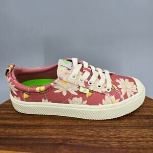 Cariuma OCA Shoes Womens 7 Pink Floral Canvas Low Top Lace Up Athletic Sneakers